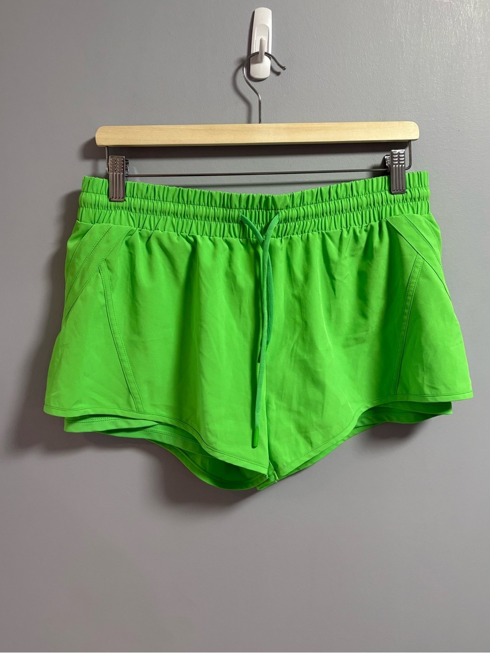 Zyia Shorts